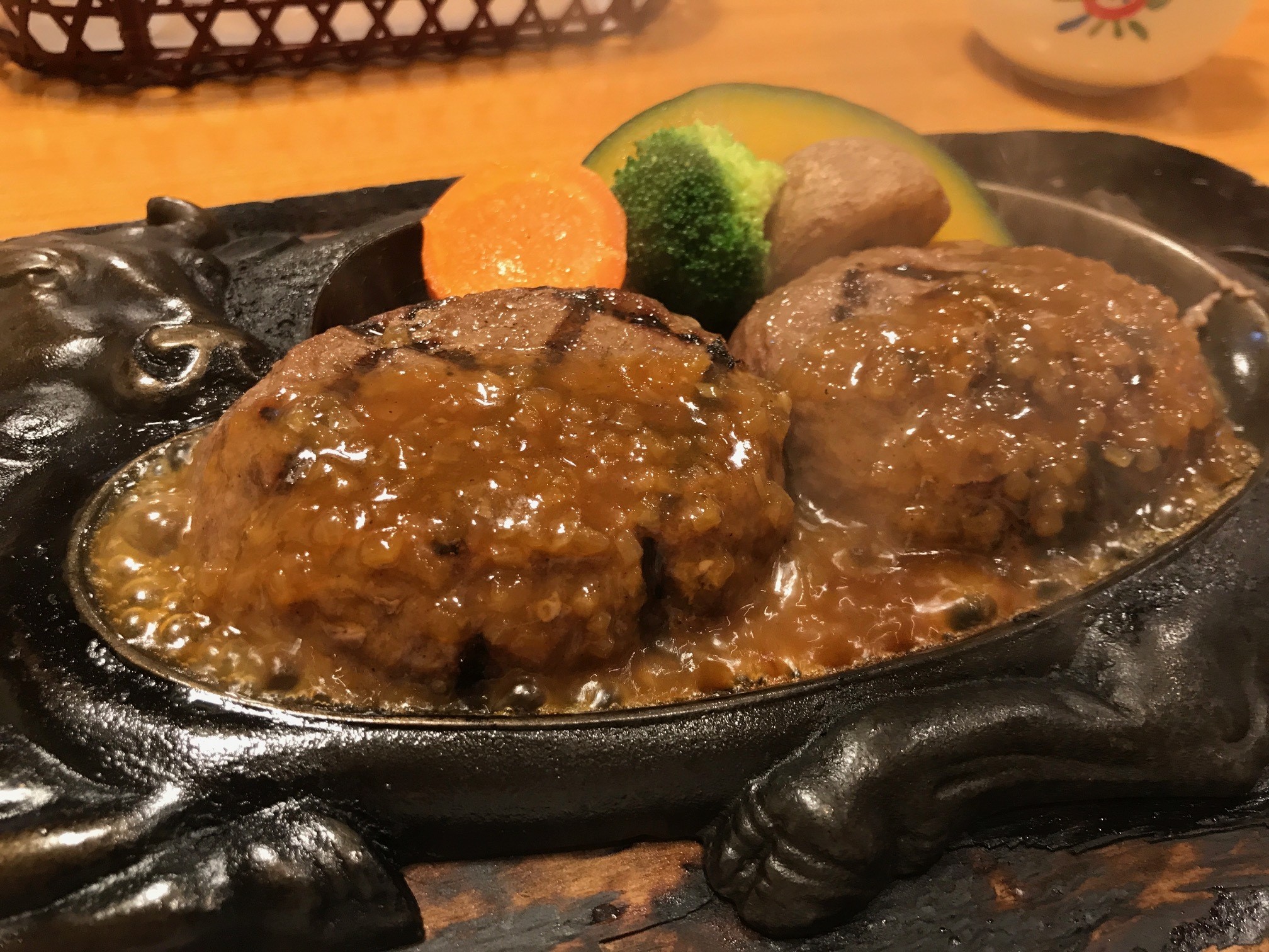 【静岡 さわやかハンバーグ】久しぶりにやっと食べれた！！牛肉